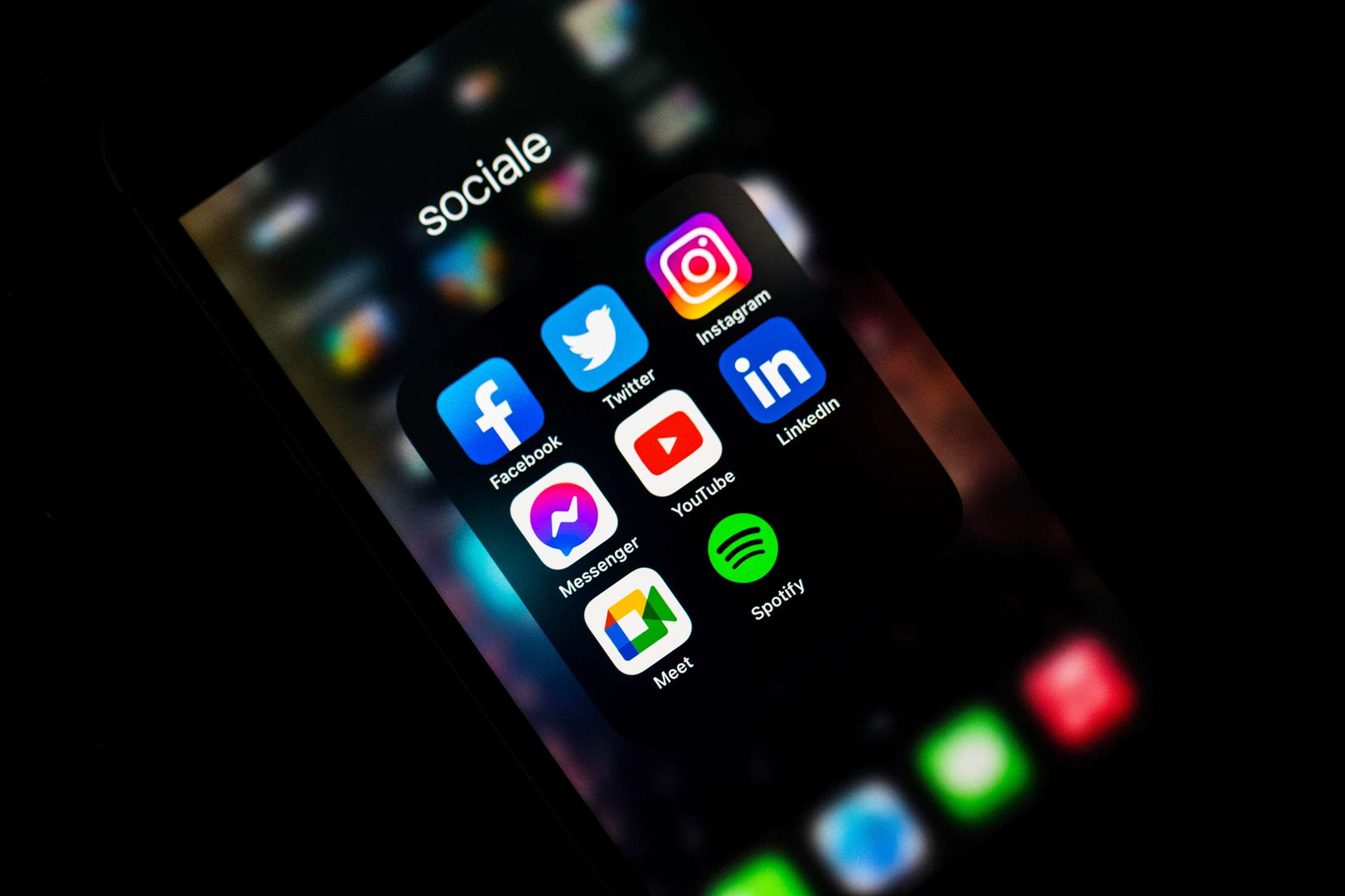 Best 6 Social Media Platforms To Earn Money